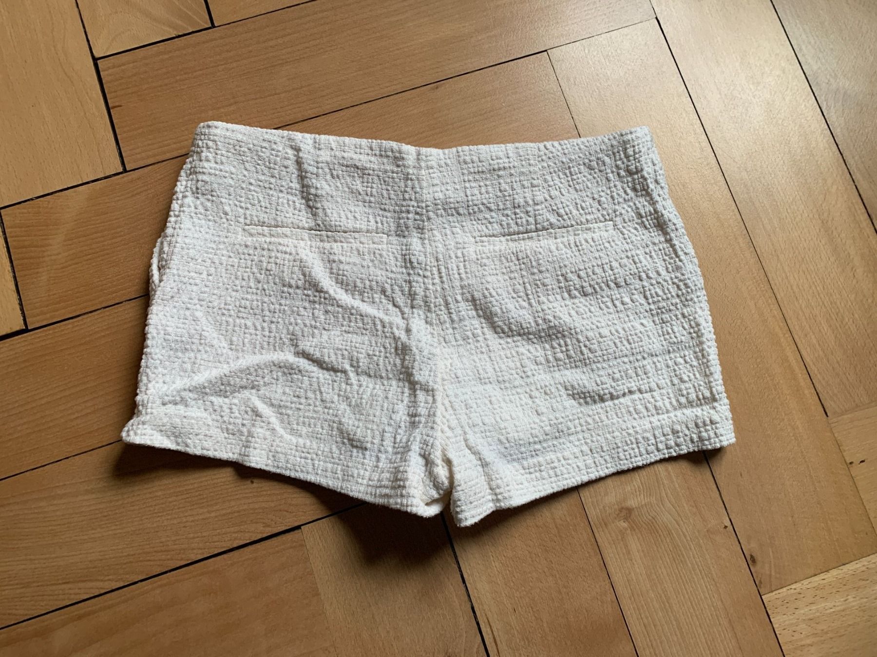 H&M Hosen: Shorts crème - 38 – Gebraucht aus Zürich von Diazaio 2