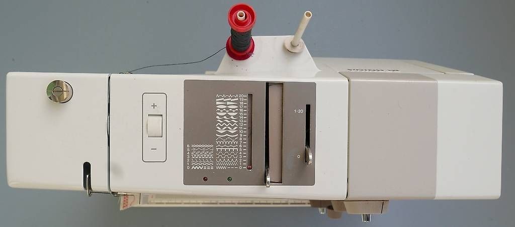 Bernina Machines à coudre: Bernina 930 Record Electronic – D'occasion à Neuchâtel par Kropotkine 3