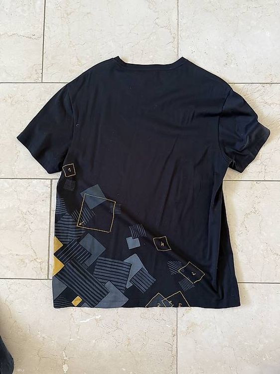 T-shirts: Versace Tshirt - Medusa Print (Grösse M) – D'occasion à Gunzgen par roman_99 1