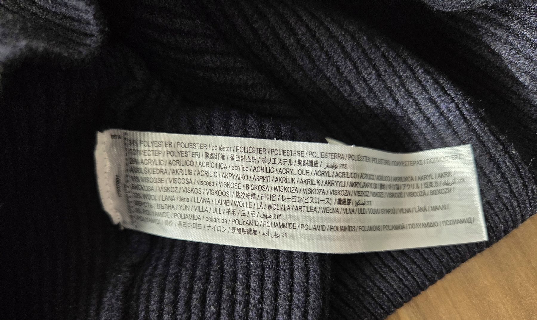 Mango Pullover & Sweatshirts: Pull Mango homme taille S, 35.- – Gebraucht aus Meyrin von kor_2hd7 4