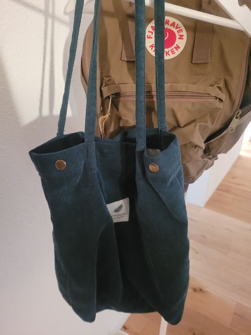 Taschen für Damen: Tasche – Neu (gemäss Beschreibung) aus Neu St. Johann von cim_vv6n 1