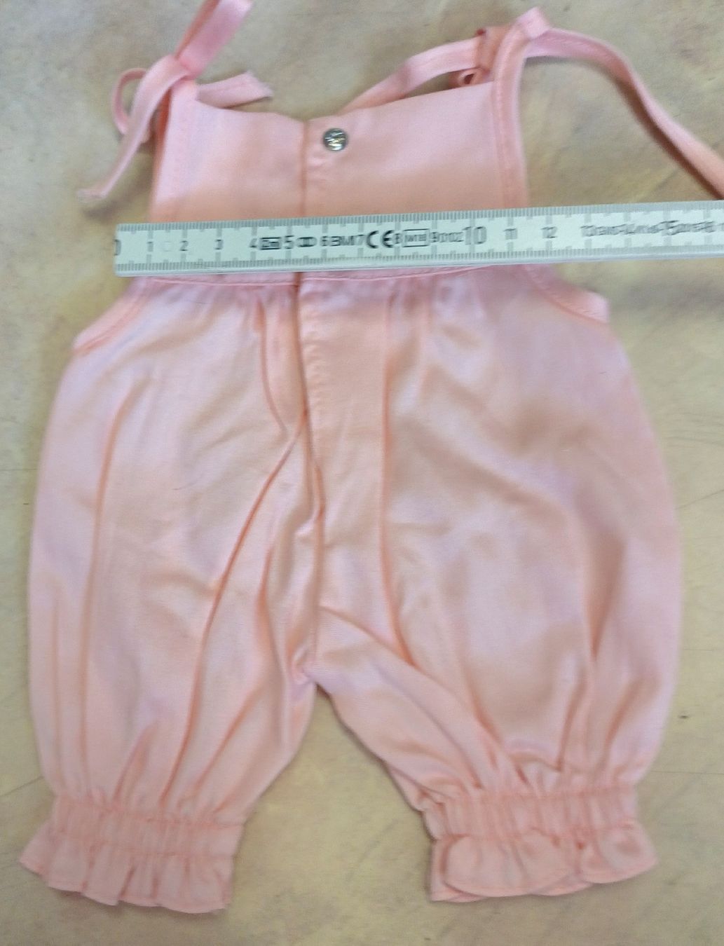 Bambole: Puppenkleid – Usato da Merenschwand venduto da Brockinell 3