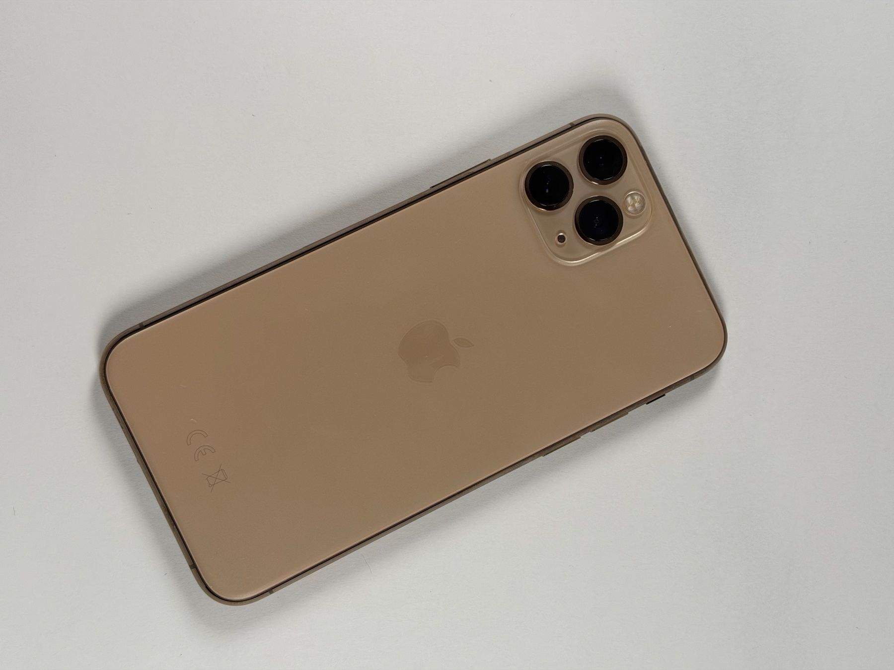 Apple Telefoni cellulari / Smartphones: Apple iPhone 11 Pro, Roségold, 265GB – Usato da Basel venduto da Viva94 7