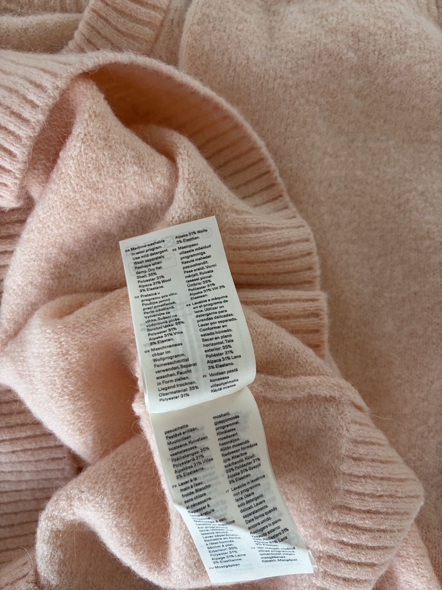 Arket Maglioni & Felpe: Hellrosa Strickpullover von Arket, Grösse XS, neu! – Nuovo e nell'imballaggio originale da Hünenberg See venduto da Tower02 2