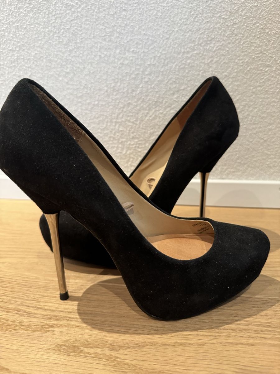 Zara Damenschuhe: High Heels, schwarz, Zara, 38 – Gebraucht aus Küsnacht ZH von ToddyGinger 1
