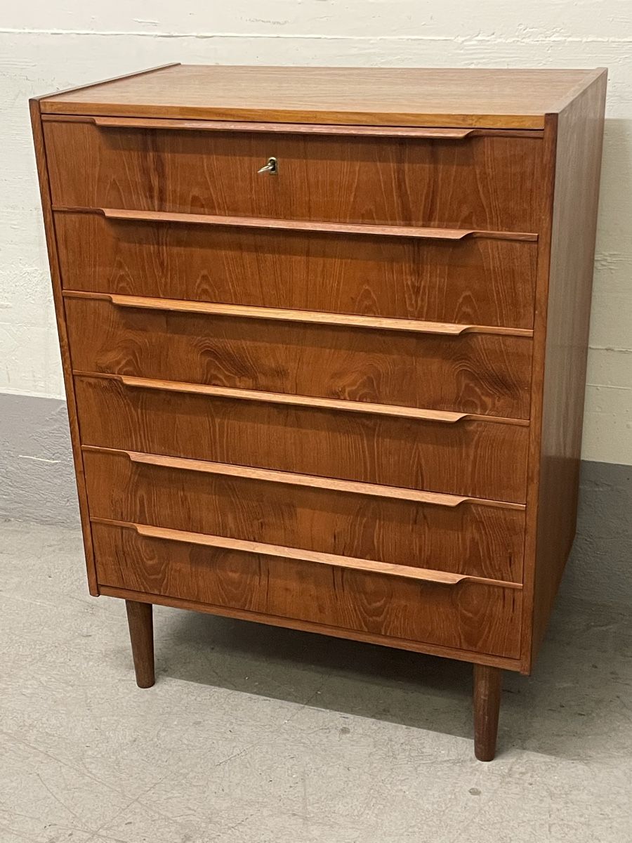 Cassettiere: Vintage kommode/sideboard mit 6 schubladen & 1 schlüssel – Usato da Zürich venduto da Vintage-1993