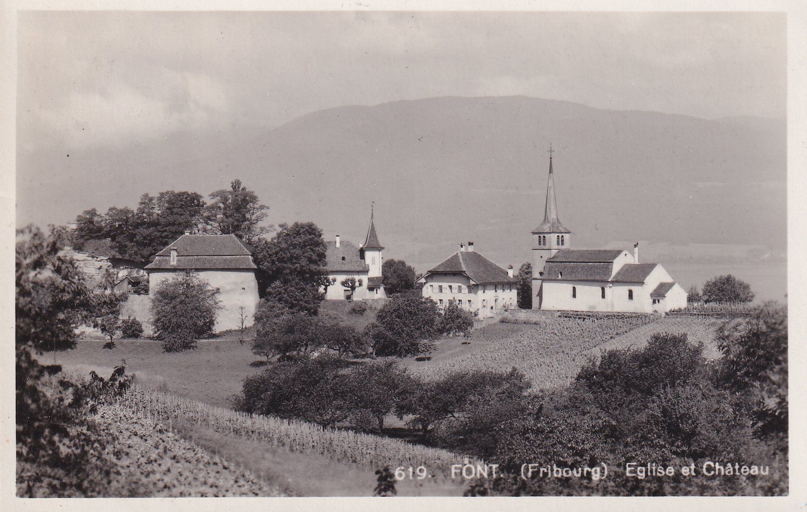 Cartoline postali: Font   FR      um 1934 – Usato da Brig venduto da Valcards54