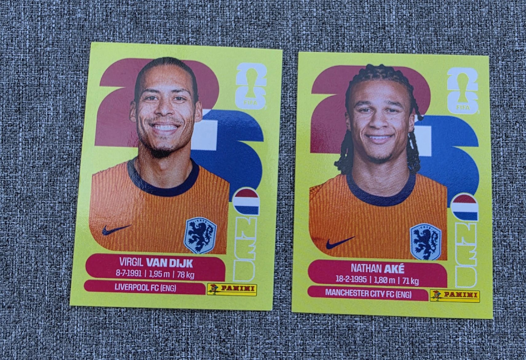 Panini Cartes à collectionner: FIFA WORLD CUP 2026 Stickers Virgil van Dijk Nathan Aké – Neuf (Voir description) à Muhen par Snowman78