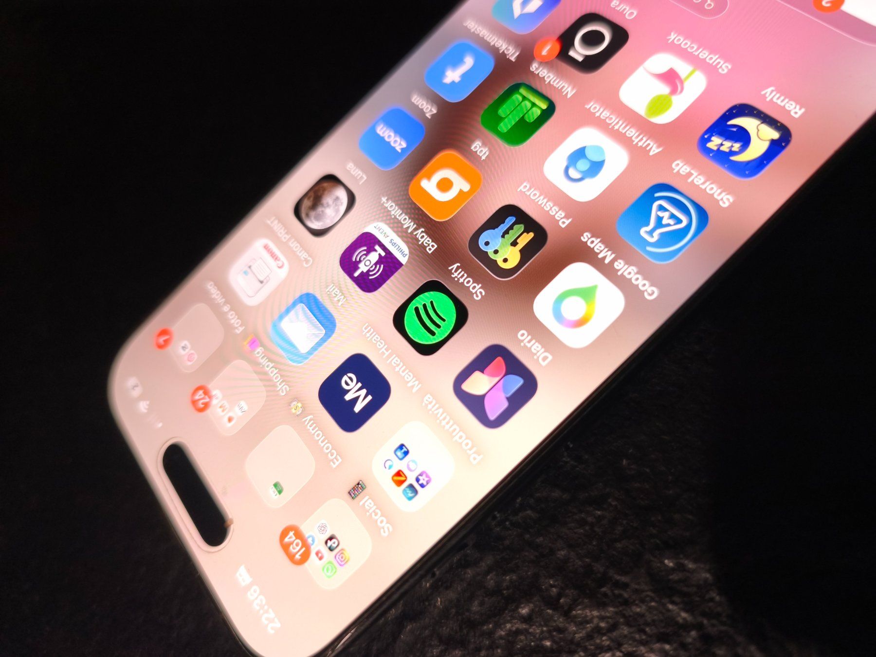 Apple Telefoni cellulari / Smartphones: iPhone 16 Pro 512Gb – Usato da Chavannes-des-bois venduto da flo_28ky 2