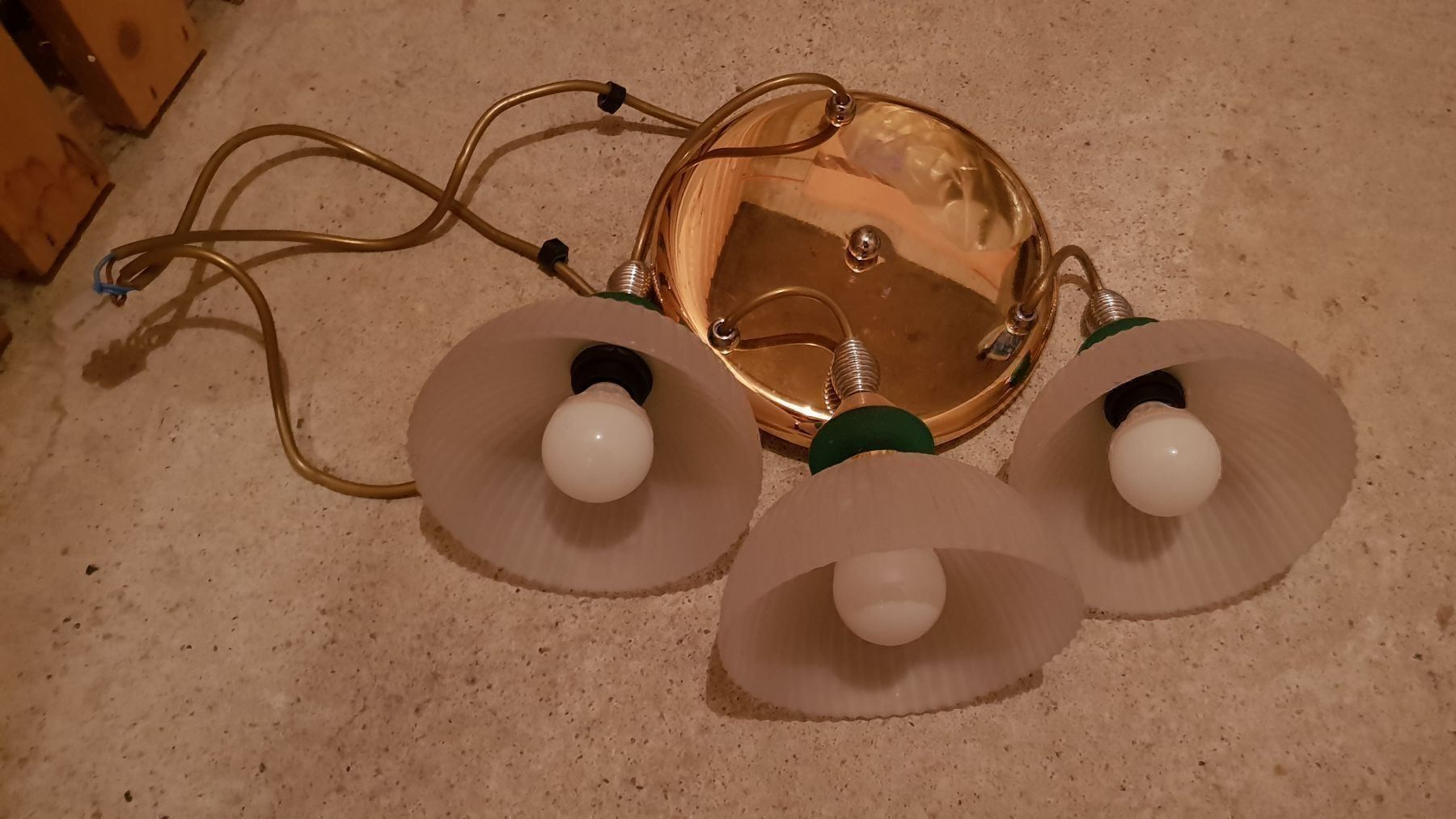 Lampadari & plafoniere: Belle suspension – Usato da Bevaix venduto da Nounoursch 2