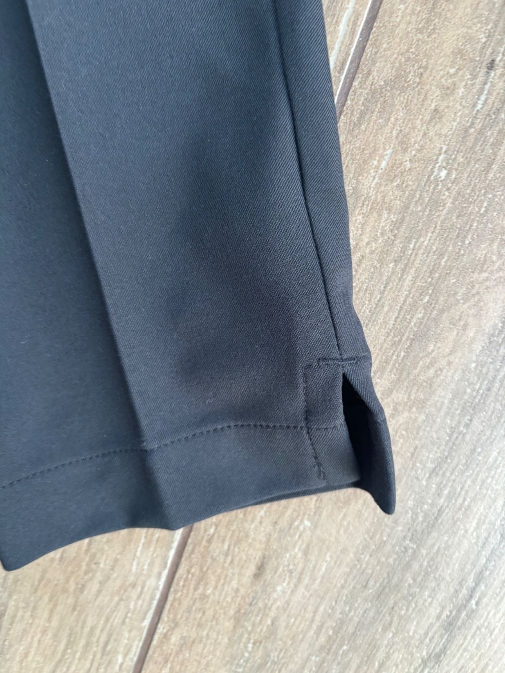 Adidas Pantaloni: 30_adidas golf_NEU_LP 90 sfr – Nuovo e nell'imballaggio originale da Versegeres venduto da kista 4
