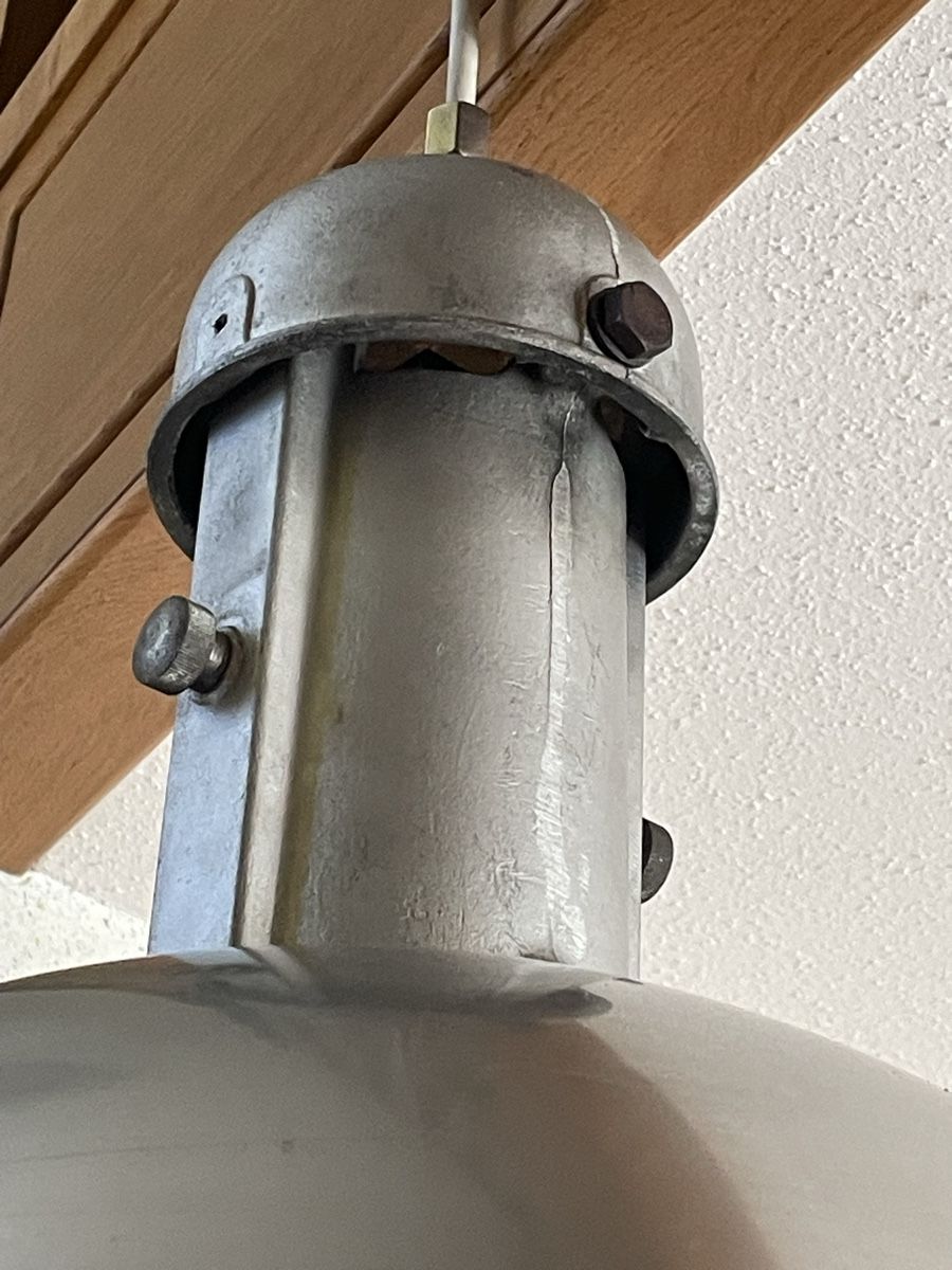 Lampade: XL Industrie Lampe – Usato da Basel venduto da RAMSESSOLEIL 2