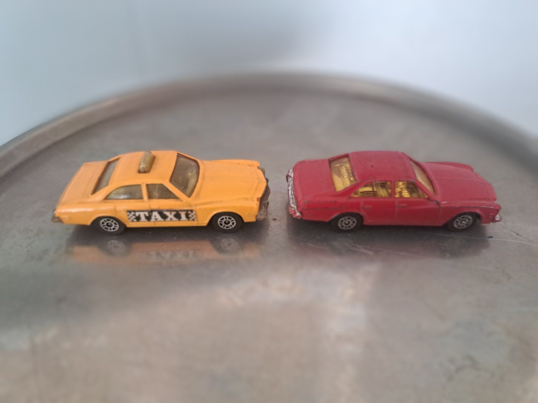 Corgi Toys Voitures modèles: 2x Buick Regal Corgi – D'occasion à Emmenbrücke par bikesandmore75 3
