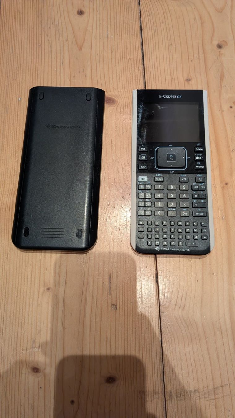 Texas Instruments Calcolatrici tascabili: Grafikrechner TI-Nspire CX – Usato da Meinisberg venduto da Pink_Panther_ 2
