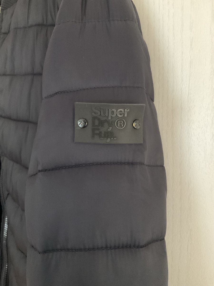 Superdry Giacche: Jacke Superdry L – Usato da Lupsingen venduto da Fabboy 4