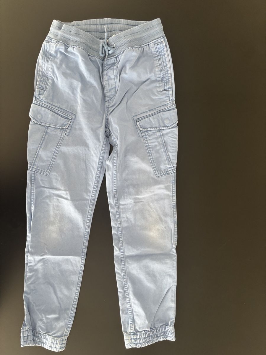 Gap Lotti & Set di vestiti: Set mit 4 Hosen von GAP – Usato da Niederuzwil venduto da Amicio 4