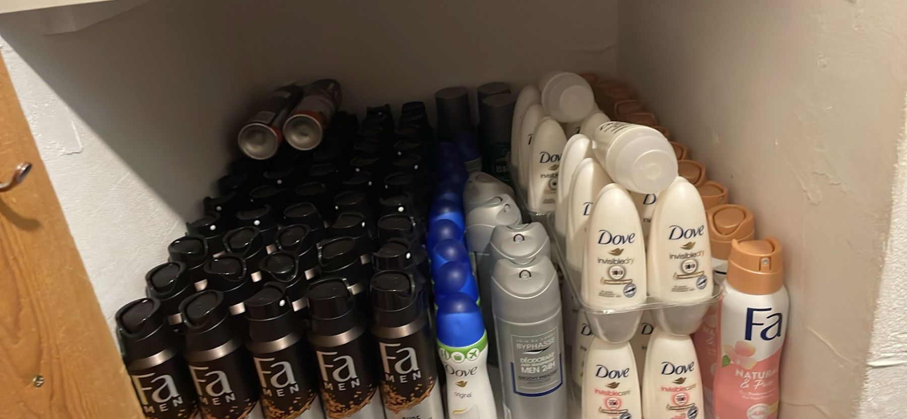 Altro per la cura del corpo: Lot de 90 déodorants – Nuovo (secondo la descrizione) da La Croix (Lutry) venduto da mon_dzk9 1