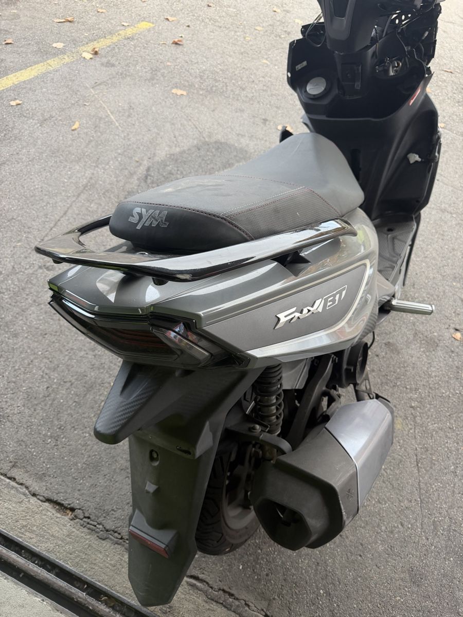 Sym Strasse: Sym 125 2022 – Defekt aus Dübendorf von Jiimmy24 2