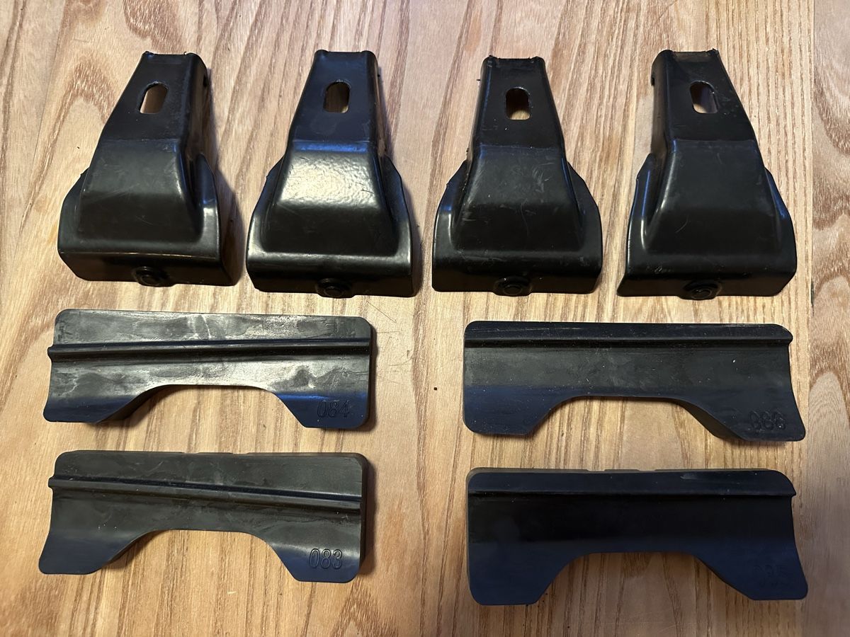 Thule Portapacchi: Thule Kit 145020 – Usato da Mauensee venduto da Rovertomcat