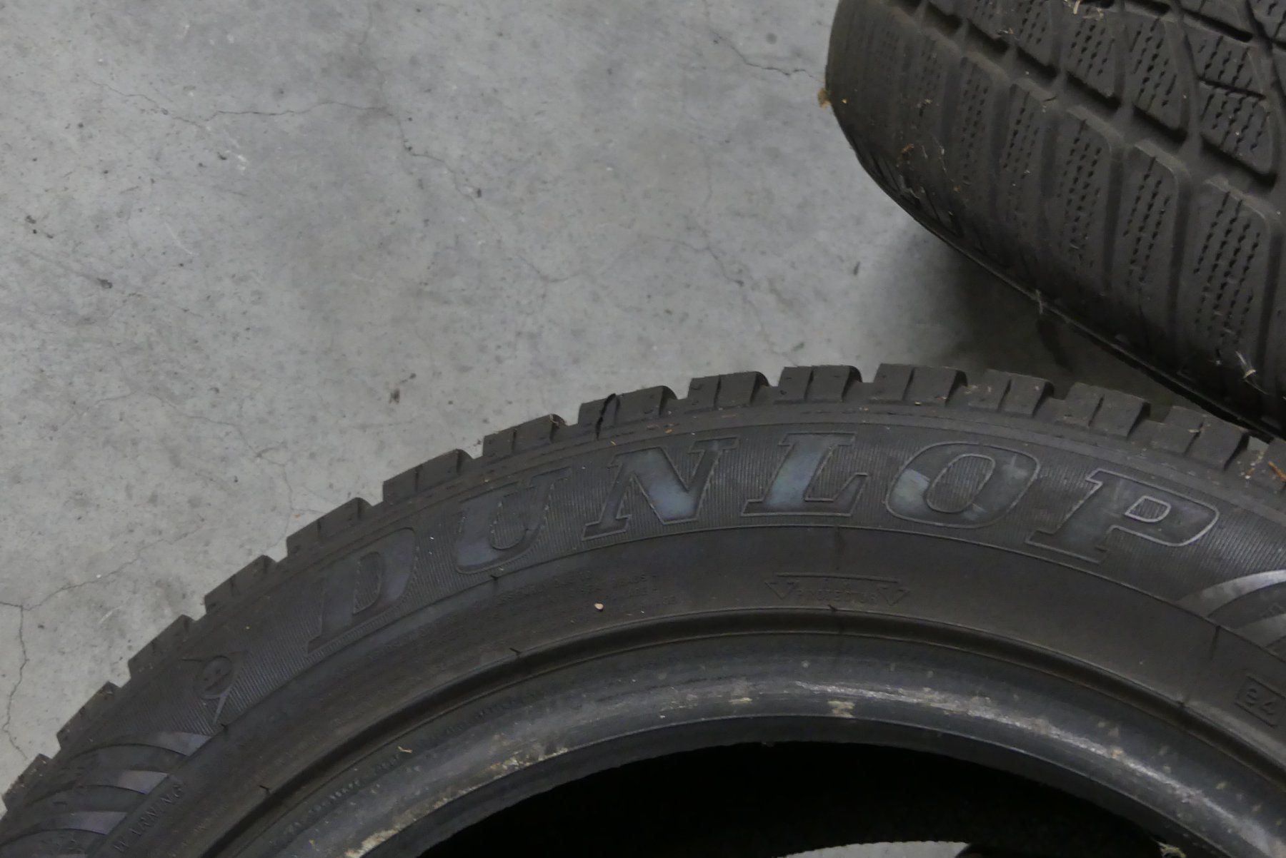 Pneus & Roues: DUNLOP WINTERREIFEN – D'occasion à Triesen par Rnc1 3