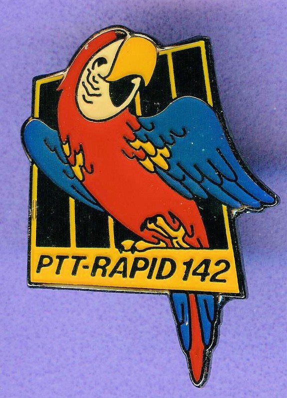 Placchette & Badge: PTT  RAPID 142  Papagei – Usato da Winterthur venduto da Sammleroase