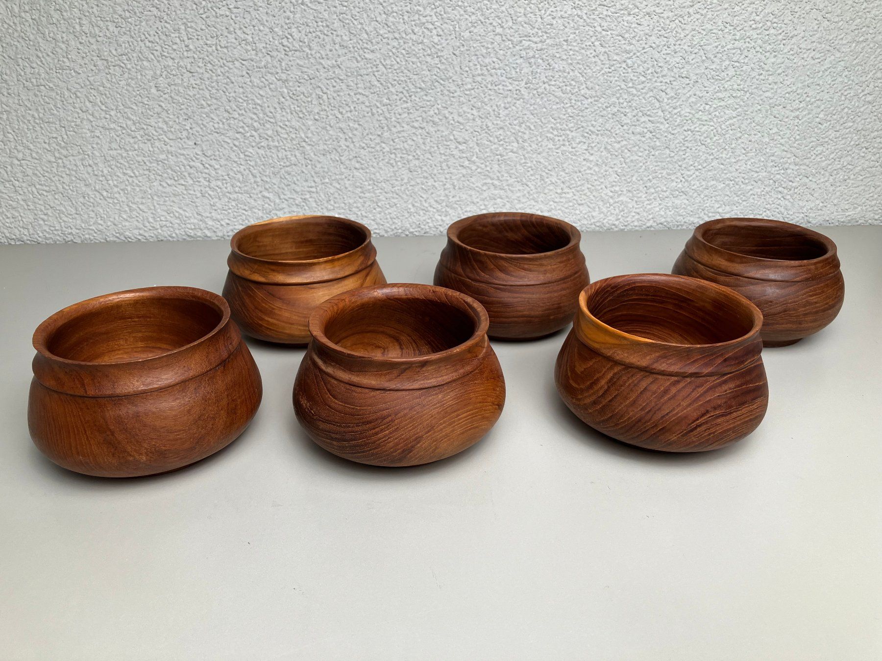 Ciotole: 6 Teakholz Schalen – Usato da Stallikon venduto da Colombaccio 1