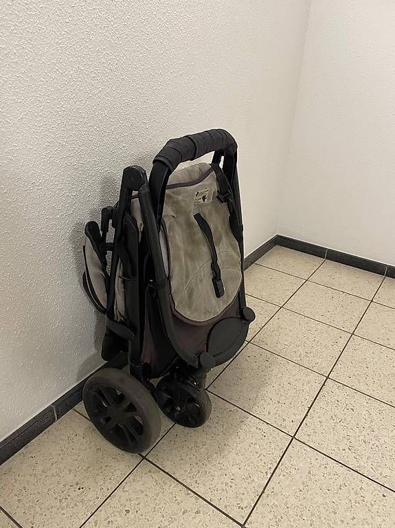 Joie Carrozzine: Kinderwagen Joie – Usato da Wallisellen venduto da art_2wwm 2