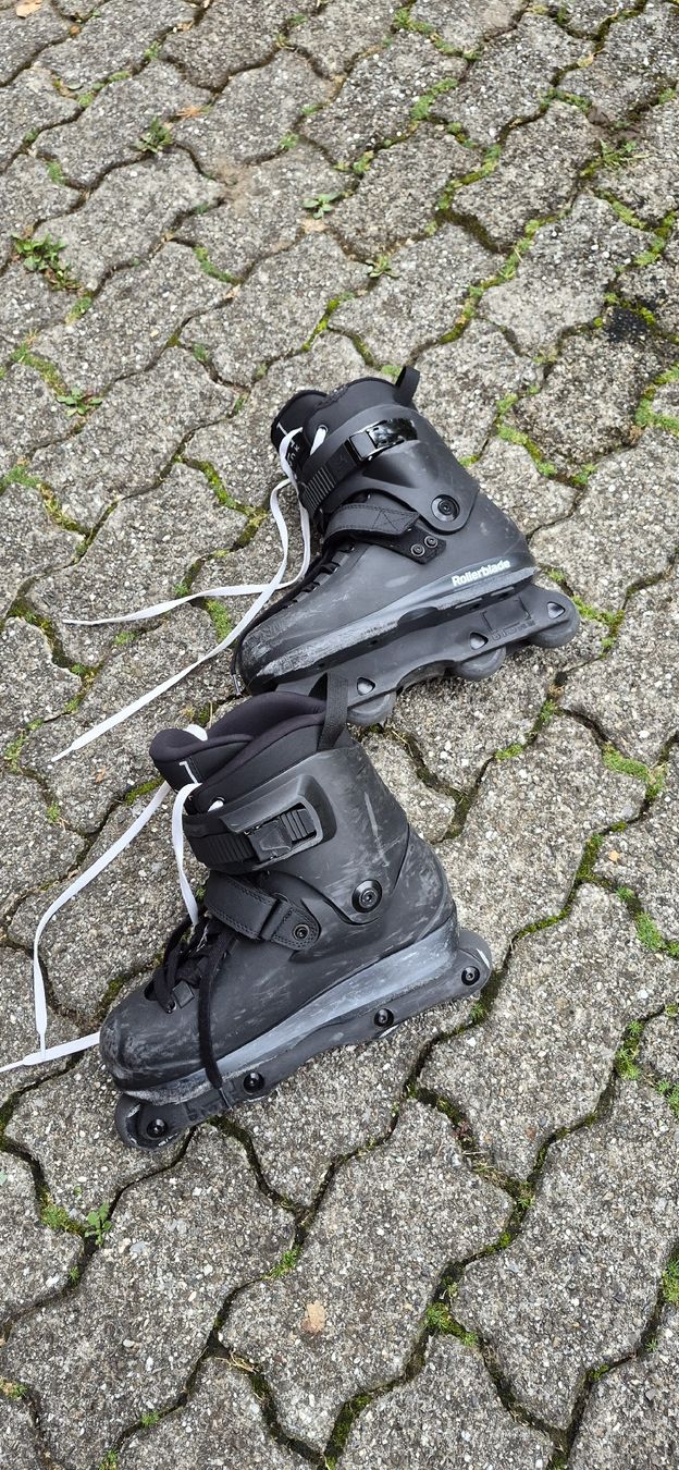 Inline-Skating & Rollschuhe: Rollerblades  – Gebraucht aus Ebnat-Kappel von playade 1