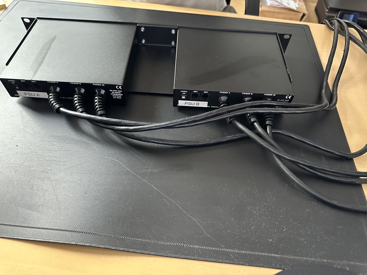 Crestron Sistema di controllo: Crestorn A/C Power Controller – Usato da Goldau venduto da and_8tqf 1