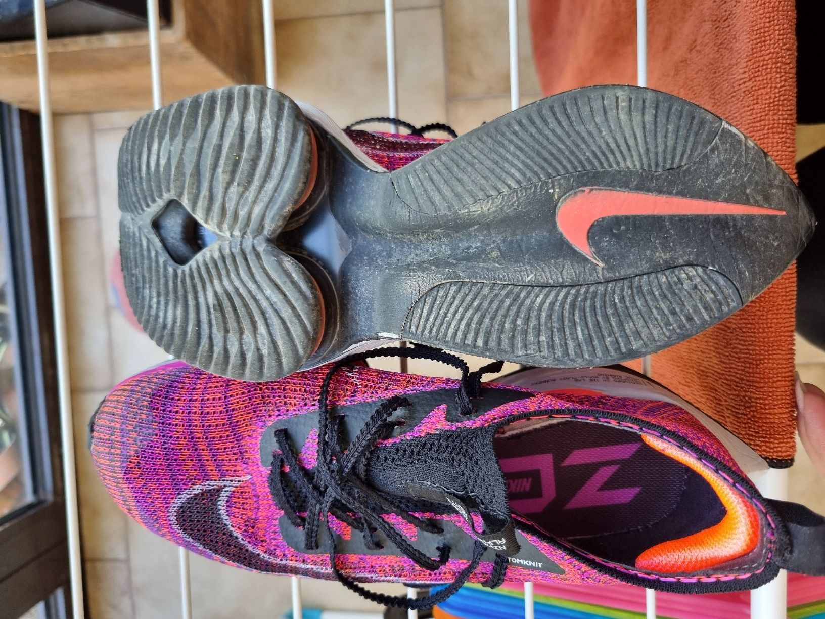 Nike Scarpe da donna: nike air zoom alphafly t 40 – Usato da Ste-Croix venduto da lnbu1 1
