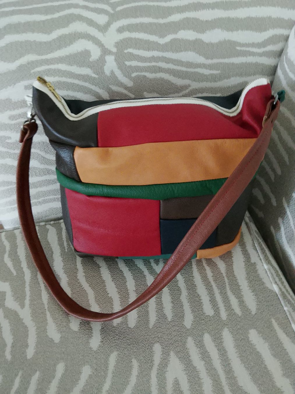 Borse da donna: Schultertasche Leder Patchwork bunt Damen Neu – Nuovo (secondo la descrizione) da Bellikon venduto da MellonCollieMitTwint