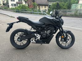 Honda CB126R zu verkaufen – neuwertiger Zustand, nur 344 km