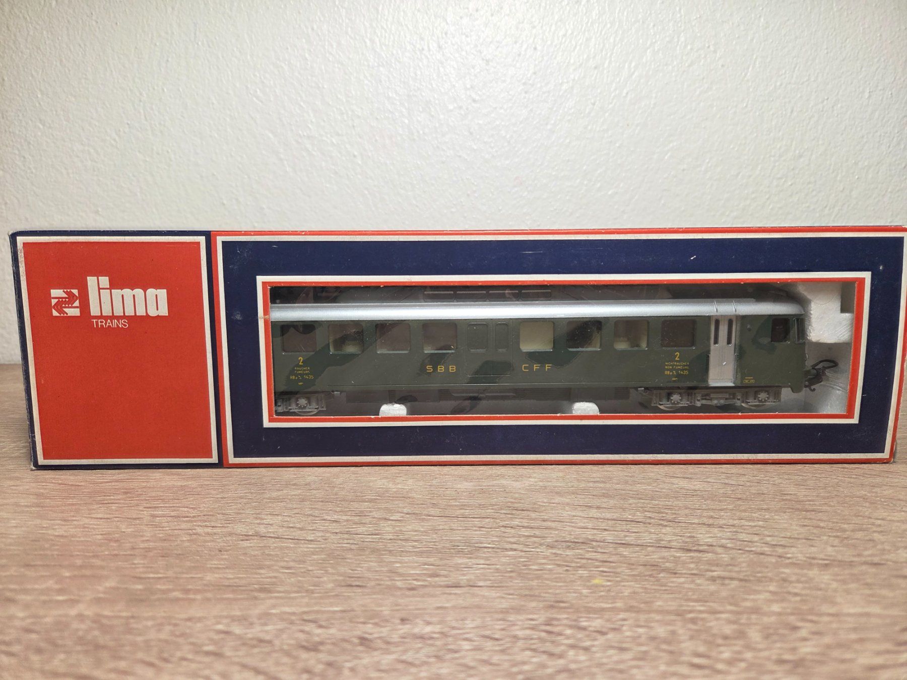 Lima Modellini di ferrovie: Lima 8031 E-Lok Triebwagen SBB H0 – Usato da St-Aubin-Sauges venduto da Lo_Go 6