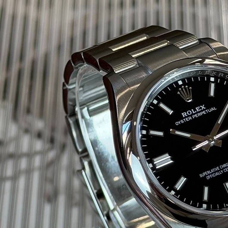 Orologi: Rolex Oyster Perpetual 36mm 126000 – Usato da Genève venduto da minty.watches 5