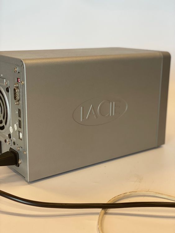Lacie Dischi rigidi: Raid-System LaCie Biggest F800 – Usato da Arlesheim venduto da arbel 3