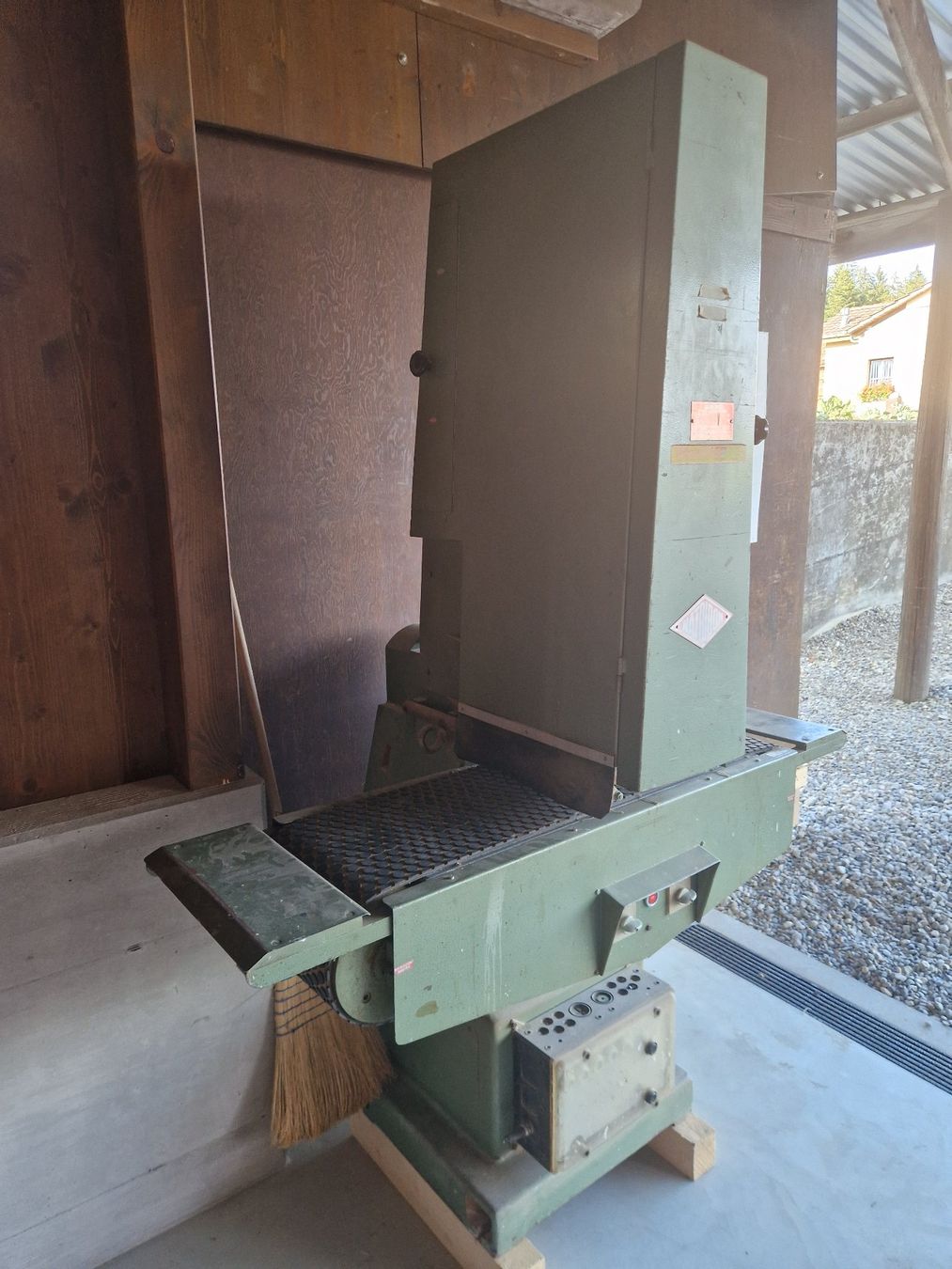 Schleifen & Polieren: Rahmenschleifmaschine / Breitbandschleifmaschine – Gebraucht aus Madiswil von sel_d8qn 1