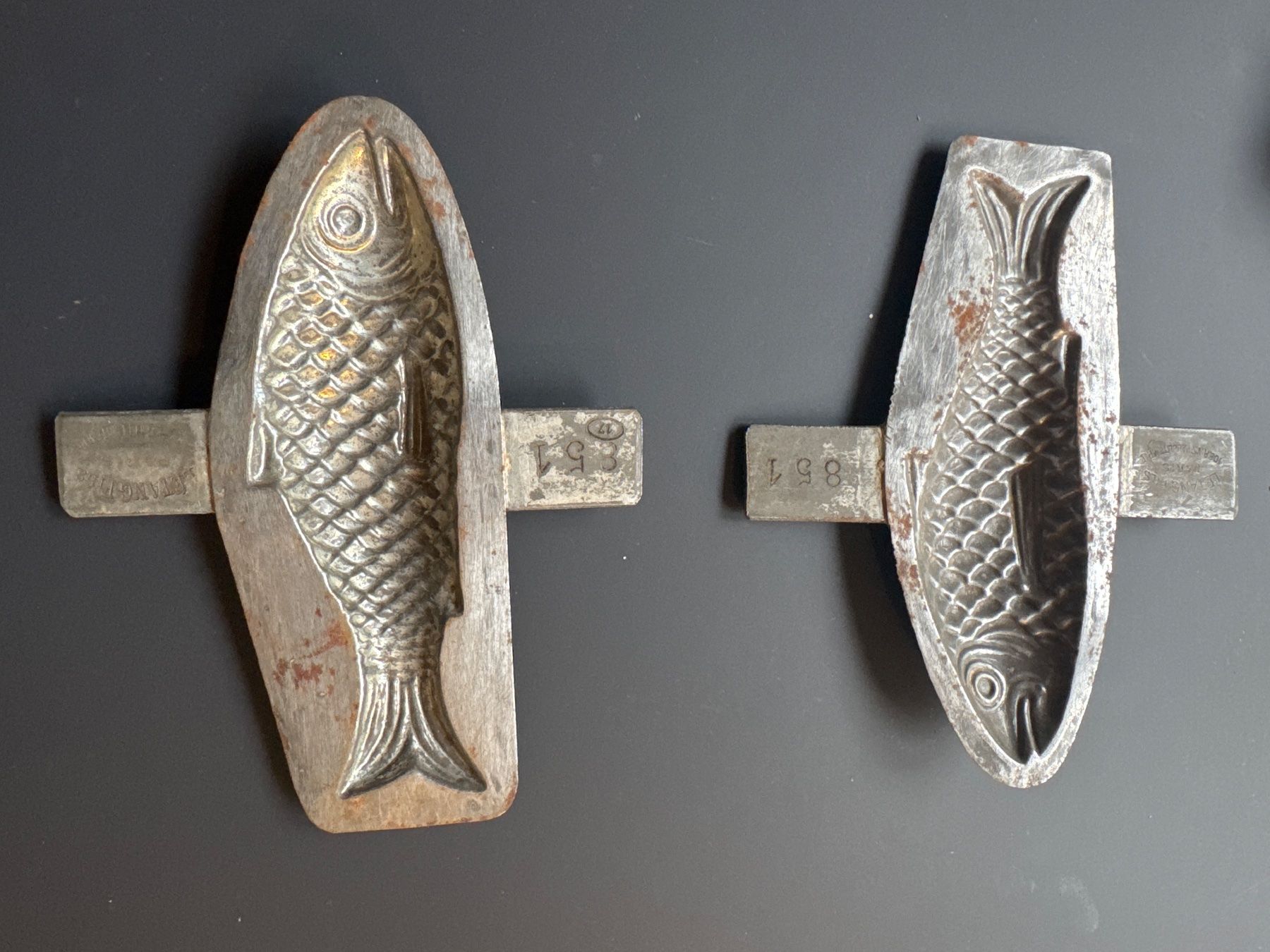 Teglie da forno: Moule chocolat schokoladenform poisson 12cm – Usato da Lajoux JU venduto da Briard0 1