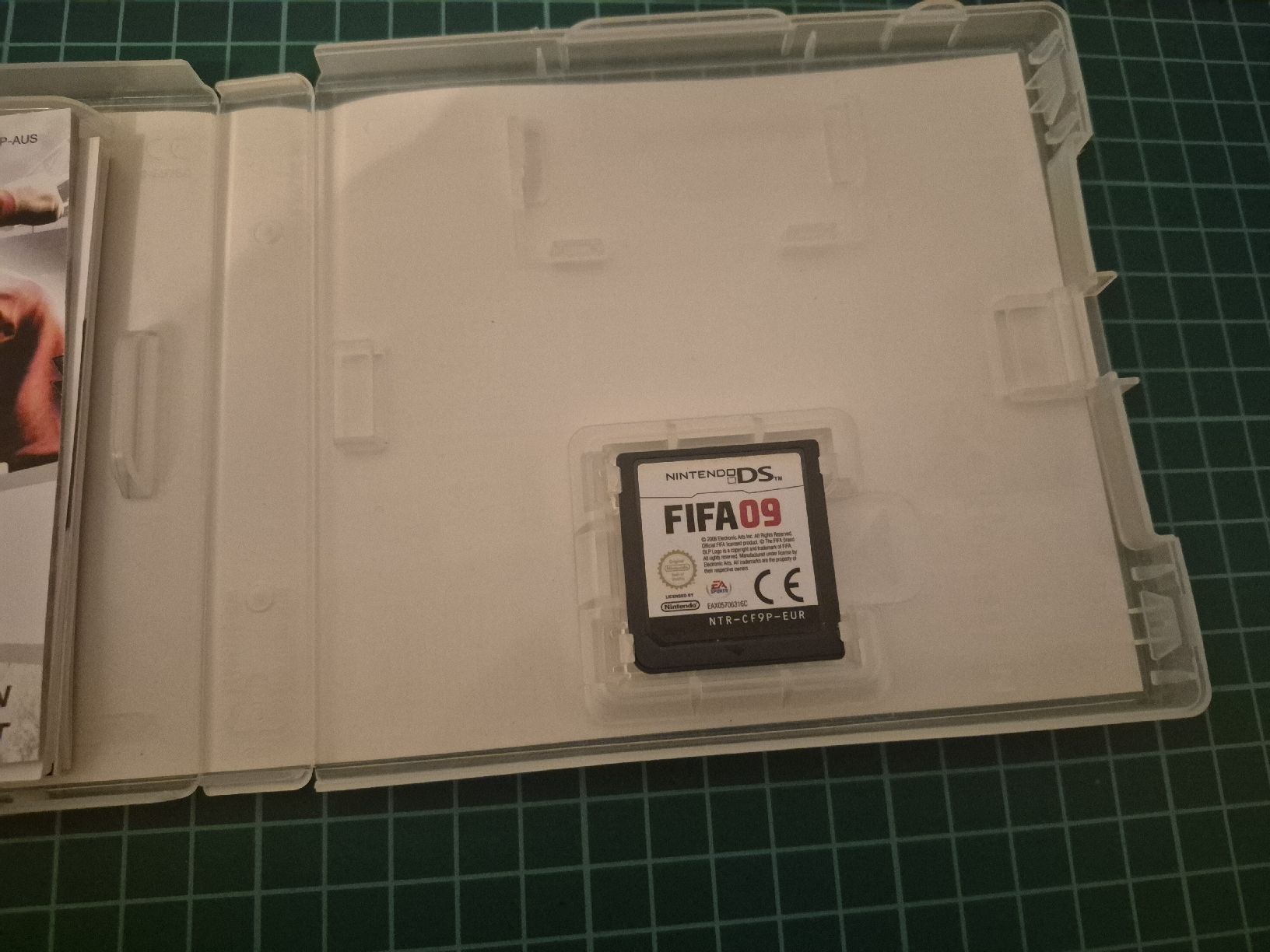 Nintendo Giochi: FIFA 09 - Nintendo DS - Complete with Cartridge & Case! – Usato da Meyrin venduto da Retro-GZ 3