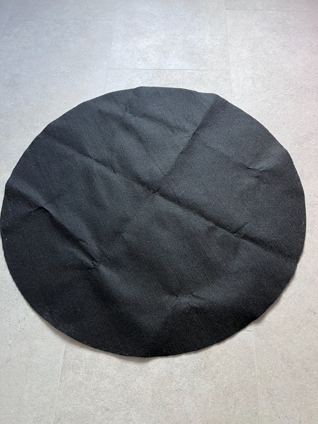 Tappeti: Waschbarer, runder Teppich 120cm – Usato da Schmerikon venduto da graugugg 2