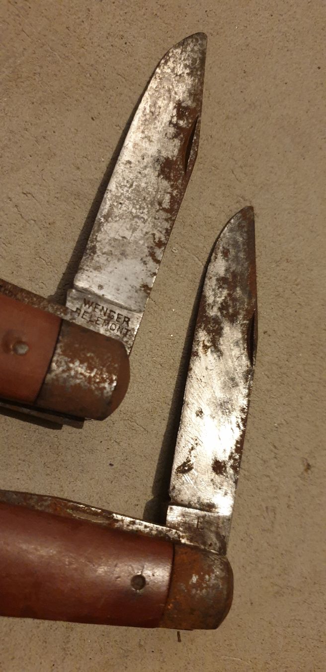 Schweizer Armee Taschenmesser: 2x Wenger & "E" 1908 mod Sackmesser – Gebraucht aus Saxonne (Ayent) von SnowRoof 1