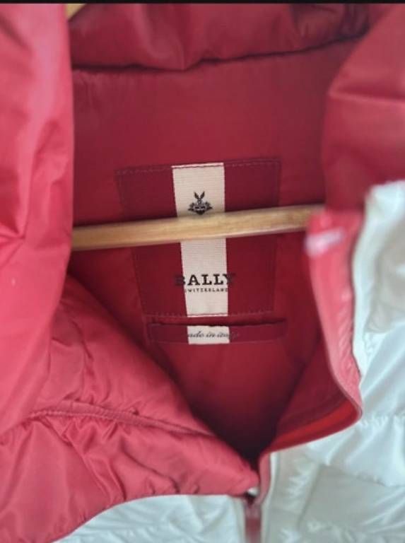 Giacche: Neuwertige Bally-Daunenjacke – Usato da Läufelfingen venduto da Benjamin.1990 3