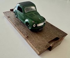 Brumm Fiat 500 C Topolino Limousine 1:43 mit Vitrine