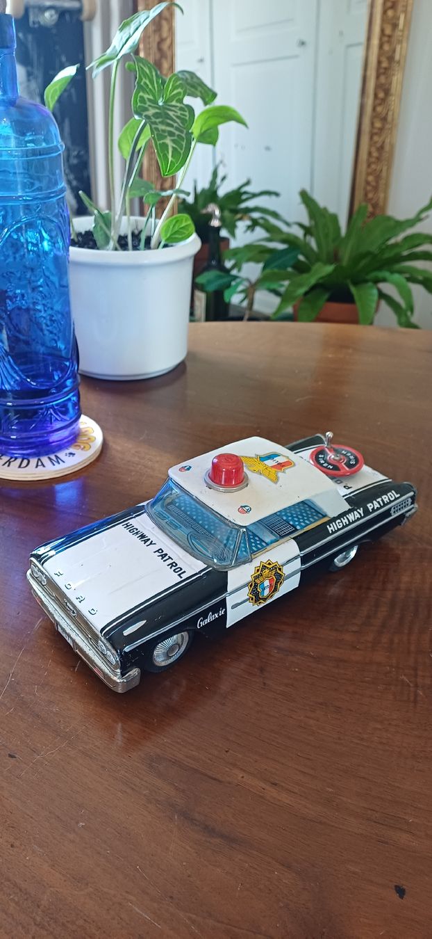 Ford Modellini d'auto: ASC Blechauto mit Sirene Highway Patrol 60er – Usato da Winterthur venduto da Chy495 1