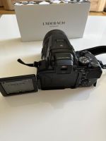 Nikon COOLPIX P900 inkl. Stativ und Tragtasche