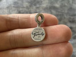 Pandora Charm "Friends are the family" Silber 925 🤍