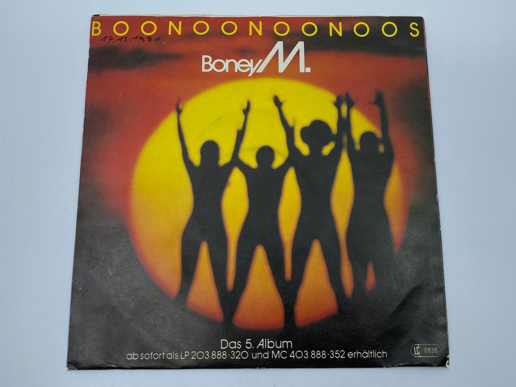 Dischi in vinile: Boney M. - We kill the World und Boonoonoonoos – Usato da Langwiesen venduto da Restposten-24 2