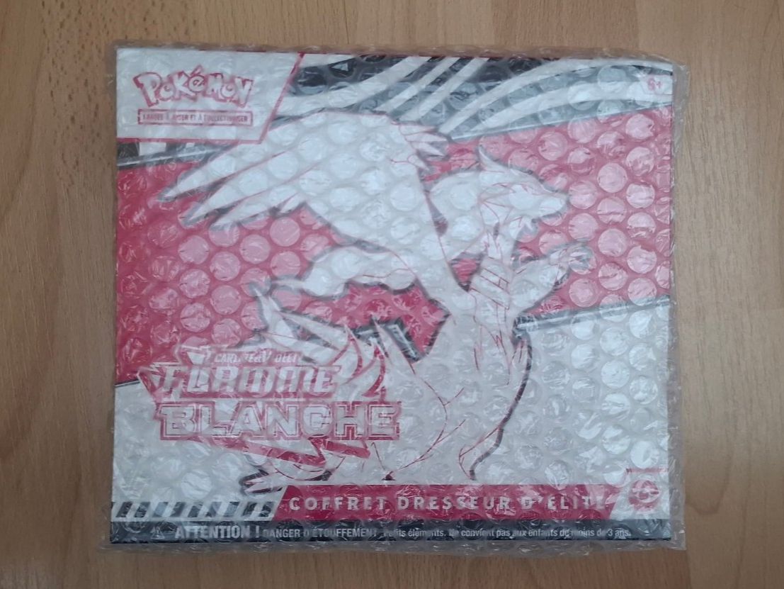 Pokémon Sammelbilder & Trading cards: ETB Flammes blanches – Neu und originalverpackt aus Neuchâtel von papillon1974 2