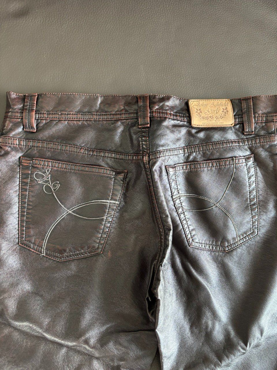 Pantaloni: John Ashfield Girl Hose, Grösse 30 – Usato da Thalwil venduto da Arleen 3