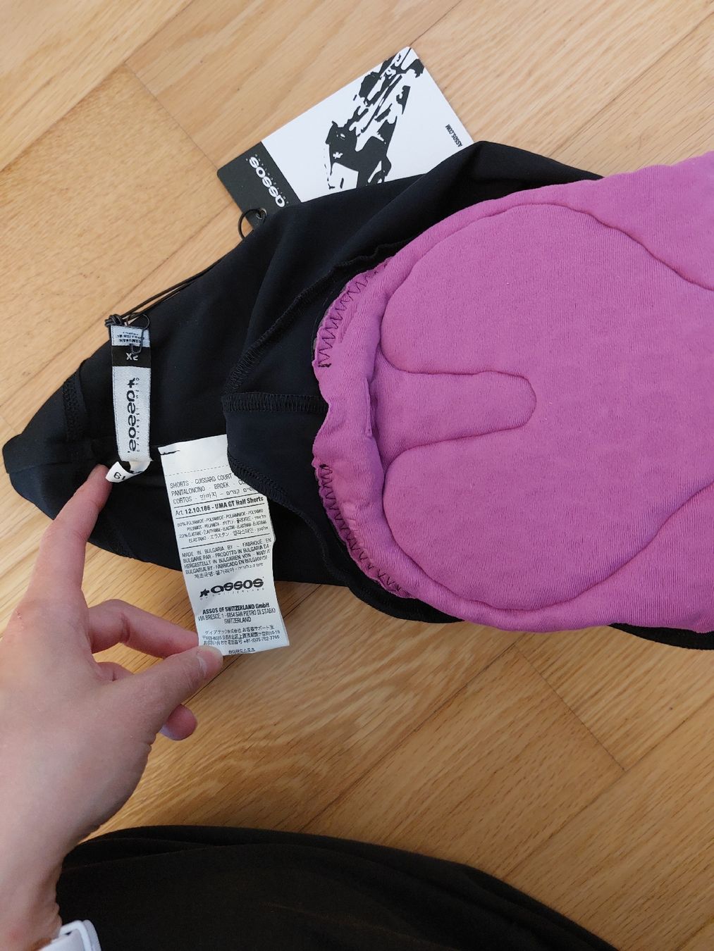 Assos Pantaloni: Assos short de vélo – Nuovo e nell'imballaggio originale da Fribourg venduto da charlottej02 2