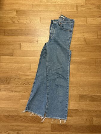 Levis Ribcage